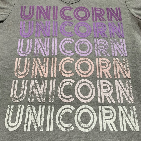 🦄Unicorn Girls Short Sleeve Tee🦄 - Picture 3 of 5